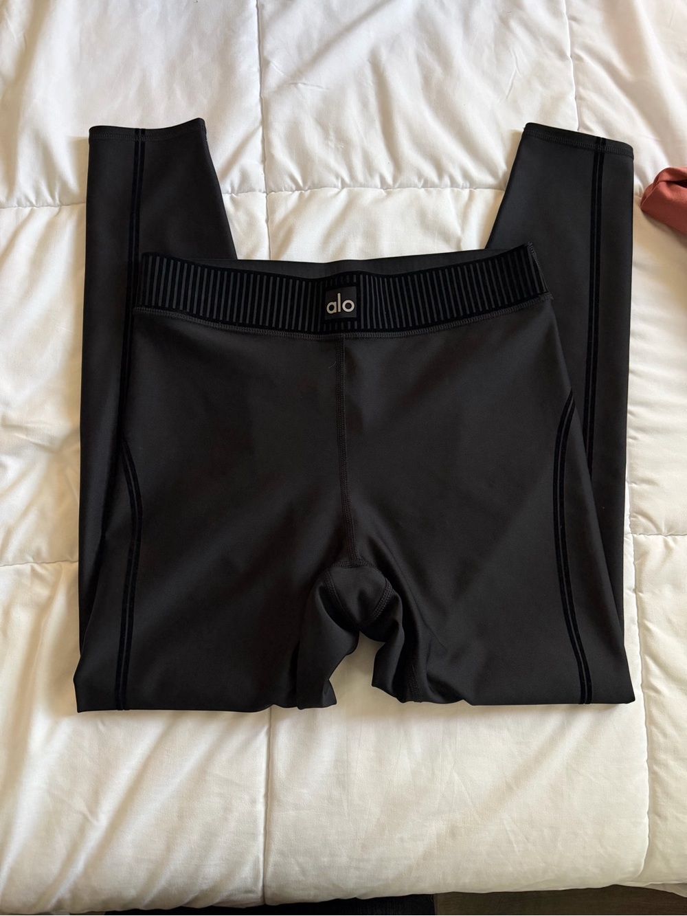 ALO Yoga airlift high waist 7/8 line up leggings